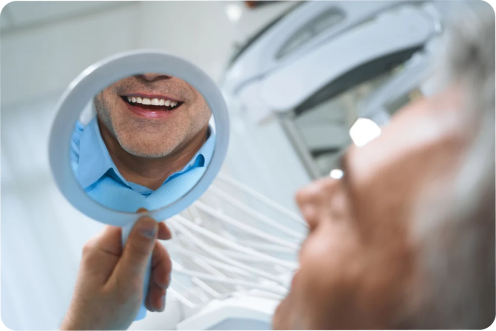Consultation pour la pose d'implants dentaires à Lyon
